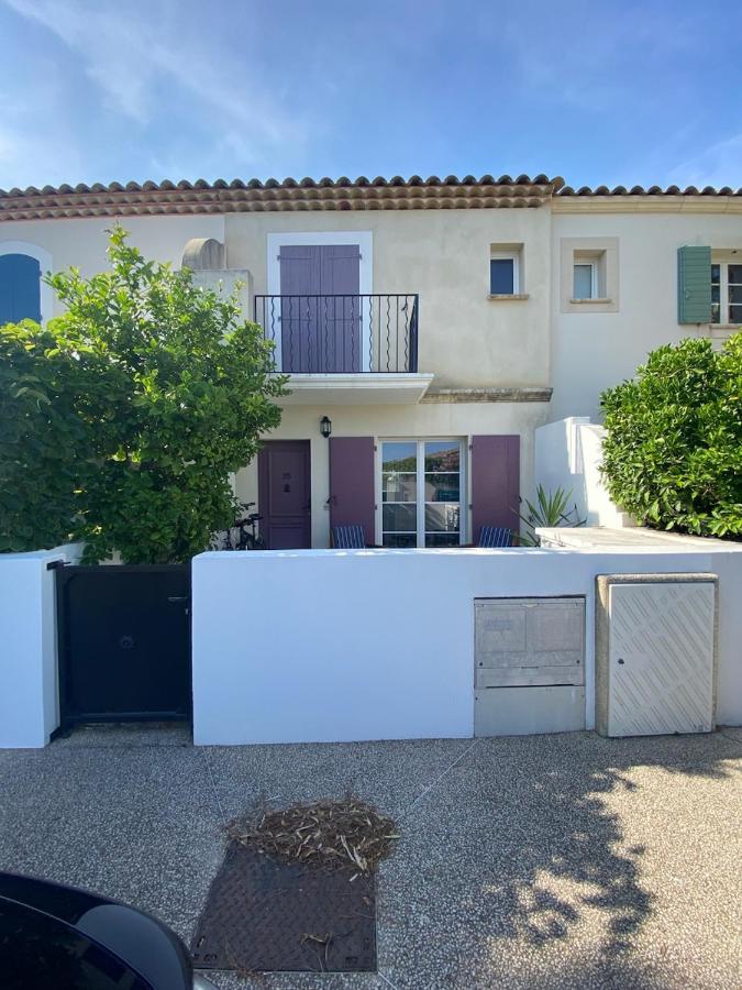 Marina 26 Villa Aigues-Mortes Eksteriør bilde